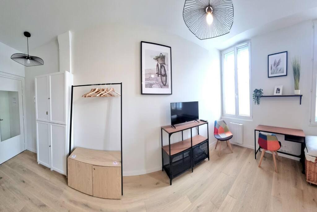 Studio Elegant Et Spacieux - Gare - Metro - Wifi Toulouse Bagian luar foto